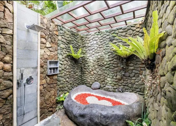Govinda Villa *